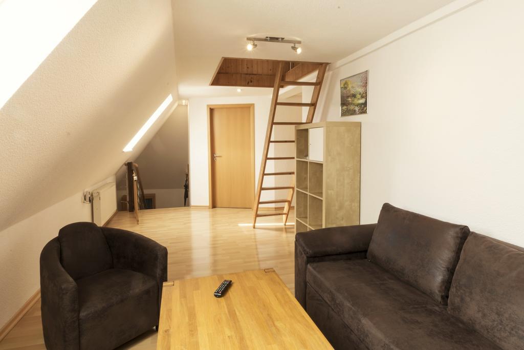 Ferienwohnung Loeffler Dresden Exteriör bild