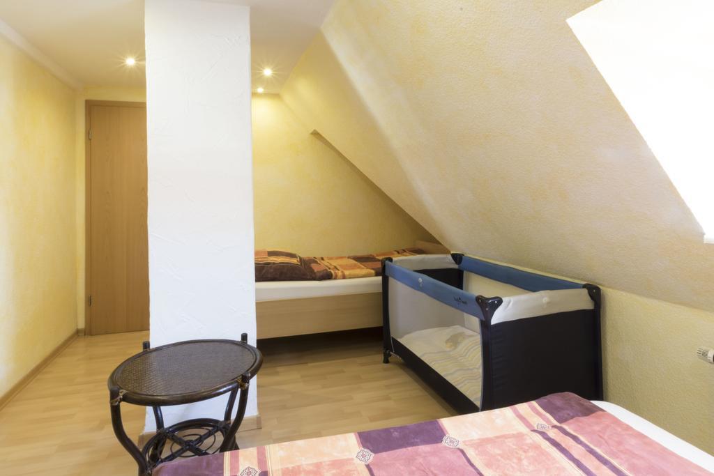 Ferienwohnung Loeffler Dresden Exteriör bild