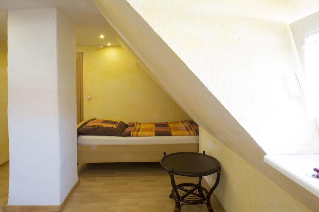 Ferienwohnung Loeffler Dresden Exteriör bild